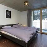 Apartment House Mojo